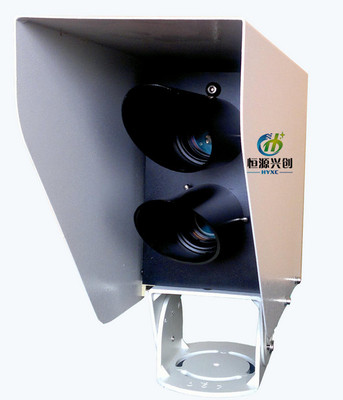 非接触式路面状态检测器